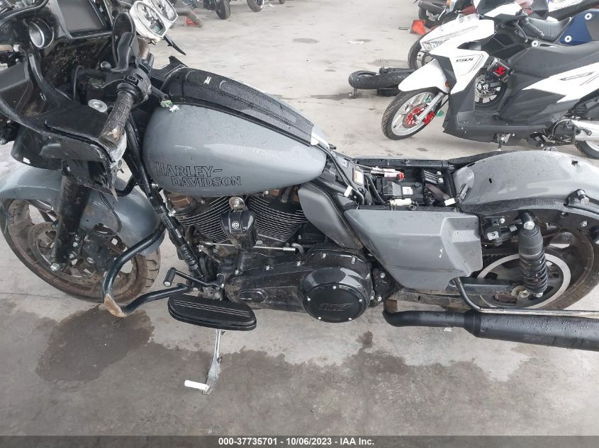 2022 HARLEY-DAVIDSON FLTRXST 1HD1ACL17NB627117