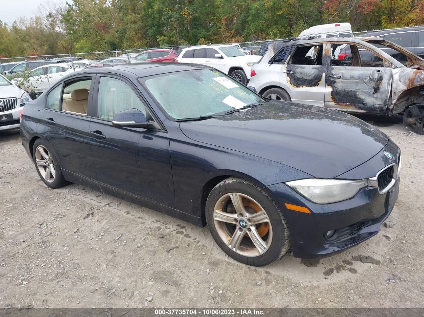 2013 BMW 3 SERIES 328I XDRIVE - WBA3B5G54DNP40386