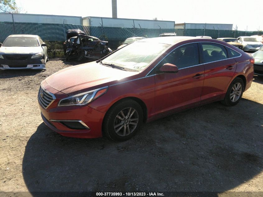 2016 HYUNDAI SONATA 2.4L SE - 5NPE24AF5GH370951