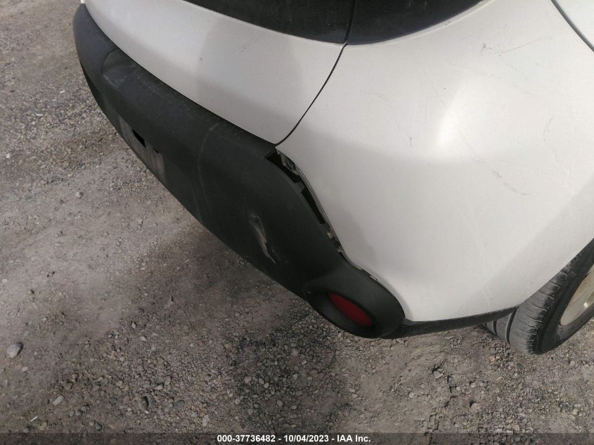 2014 KIA SOUL BASE - KNDJN2A28E7064710
