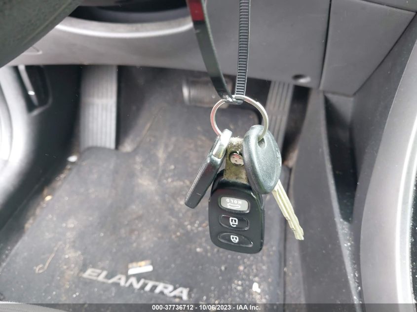 2013 HYUNDAI ELANTRA GLS PZEV - 5NPDH4AE6DH411844
