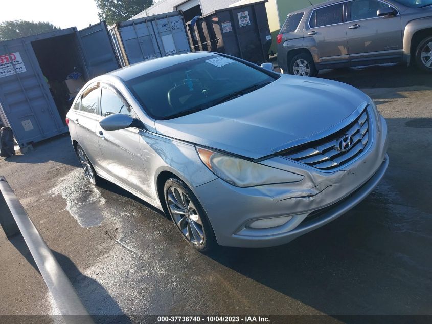 2013 HYUNDAI SONATA SE - 5NPEC4AC6DH648254