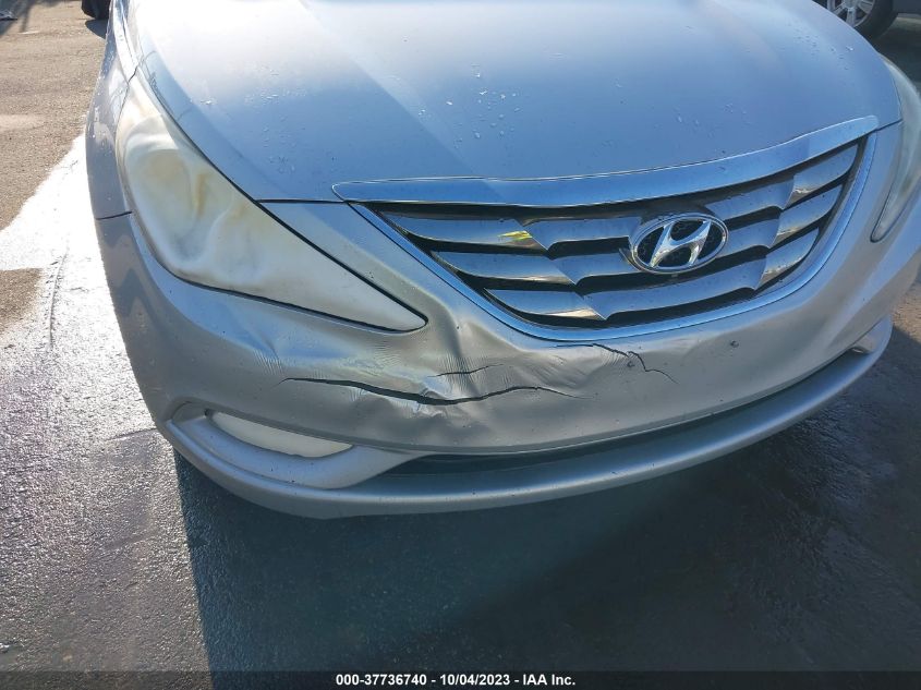 2013 HYUNDAI SONATA SE - 5NPEC4AC6DH648254