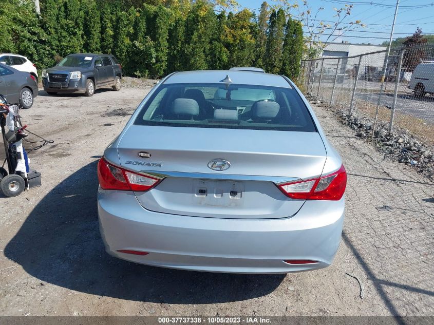 2013 HYUNDAI SONATA GLS PZEV - 5NPEB4AC5DH595551