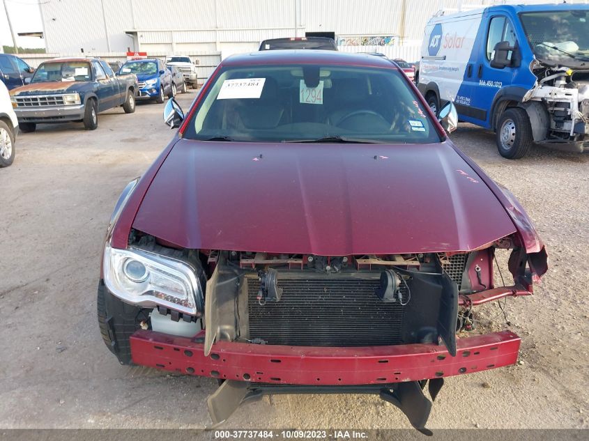 2019 CHRYSLER 300 LIMITED - 2C3CCAEG4KH585930