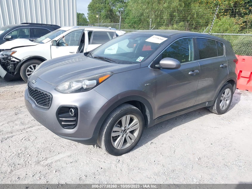 VIN KNDPMCAC7J7328666 2018 KIA SPORTAGE LX