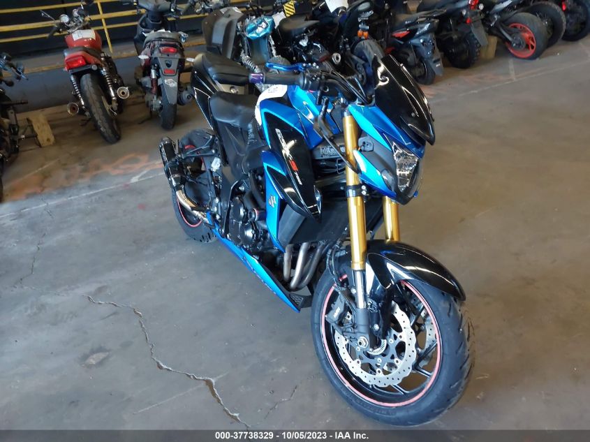 2018 SUZUKI GSX-S750 M/Z - JS1C533B1J2101173