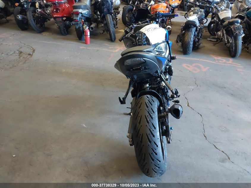 2018 SUZUKI GSX-S750 M/Z - JS1C533B1J2101173