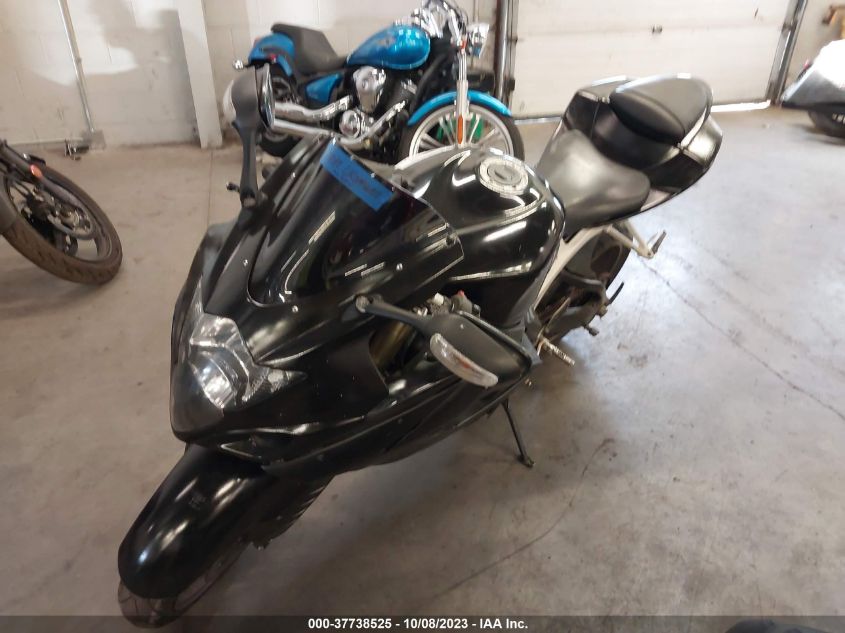 2006 SUZUKI GSX-R1000 JS1GT76A562112122