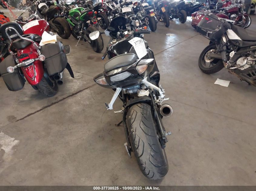2006 SUZUKI GSX-R1000 JS1GT76A562112122