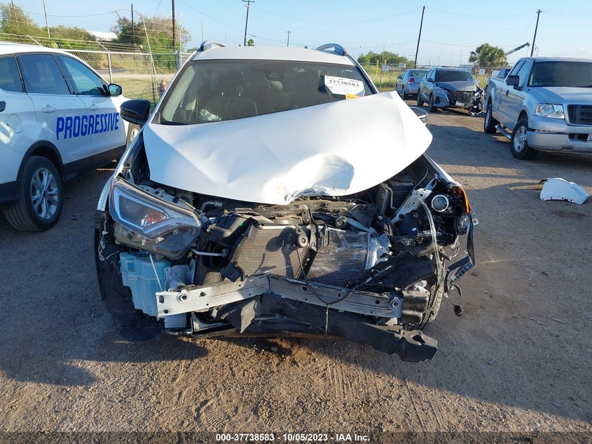 VIN JTMZFREV5HJ705414 2017 TOYOTA RAV4 LE