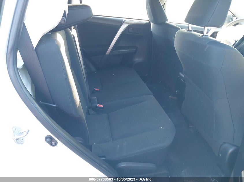 VIN JTMZFREV5HJ705414 2017 TOYOTA RAV4 LE