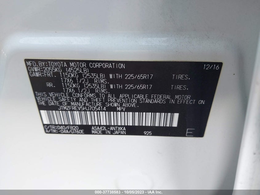 VIN JTMZFREV5HJ705414 2017 TOYOTA RAV4 LE