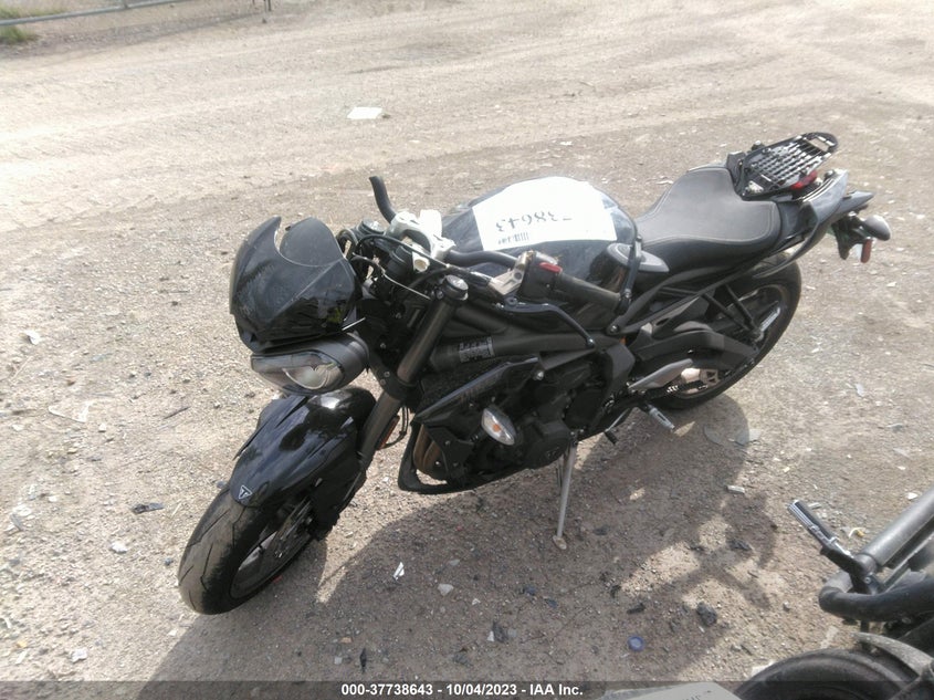 VIN SMTA554S9PTBE1043 2023 TRIUMPH MOTORCYCLE STREET TRIPLE RS