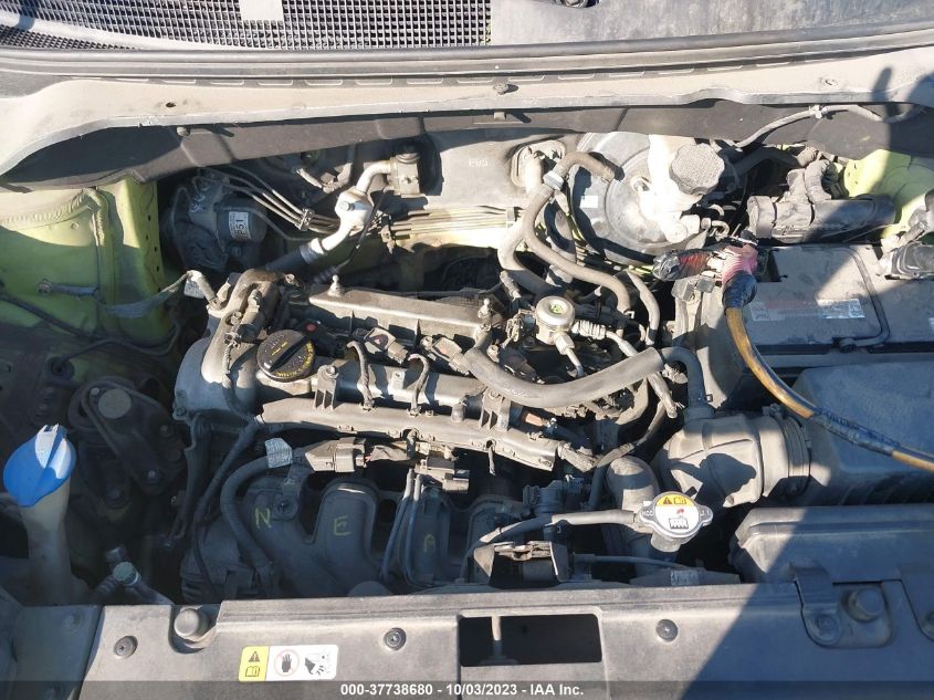 2014 KIA SOUL BASE - KNDJN2A25E7738120