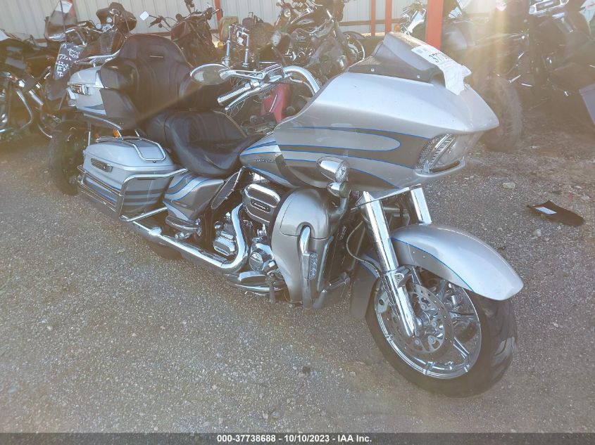 2016 HARLEY-DAVIDSON FLTRUSE CVO ROAD GLIDE - 1HD1TAN1XGB958899