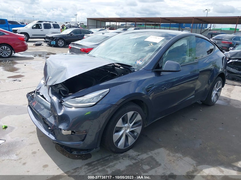 VIN 7SAYGDEE2PA092704 2023 TESLA MODEL Y LONG RANGE
