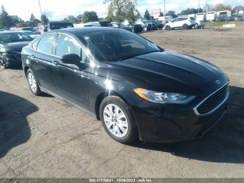 3FA6P0G71LR108033 Ford Fusion S