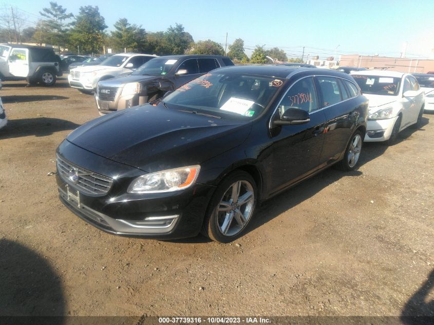 2016 VOLVO V60 T5 PREMIER YV1612SK5G1310578