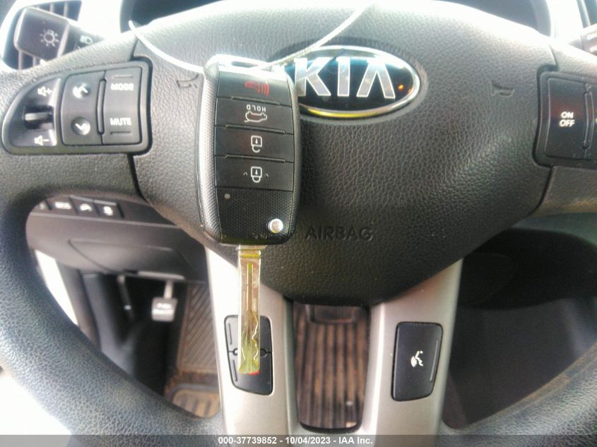 2015 KIA SPORTAGE LX - KNDPB3AC6F7758508