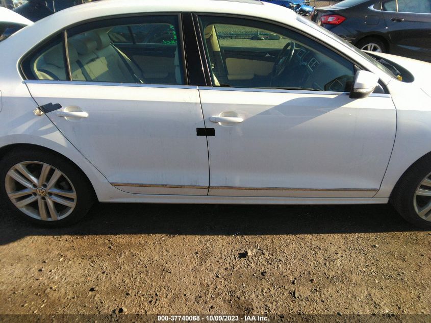 2017 VOLKSWAGEN JETTA 1.8T SEL - 3VWL17AJ6HM399979