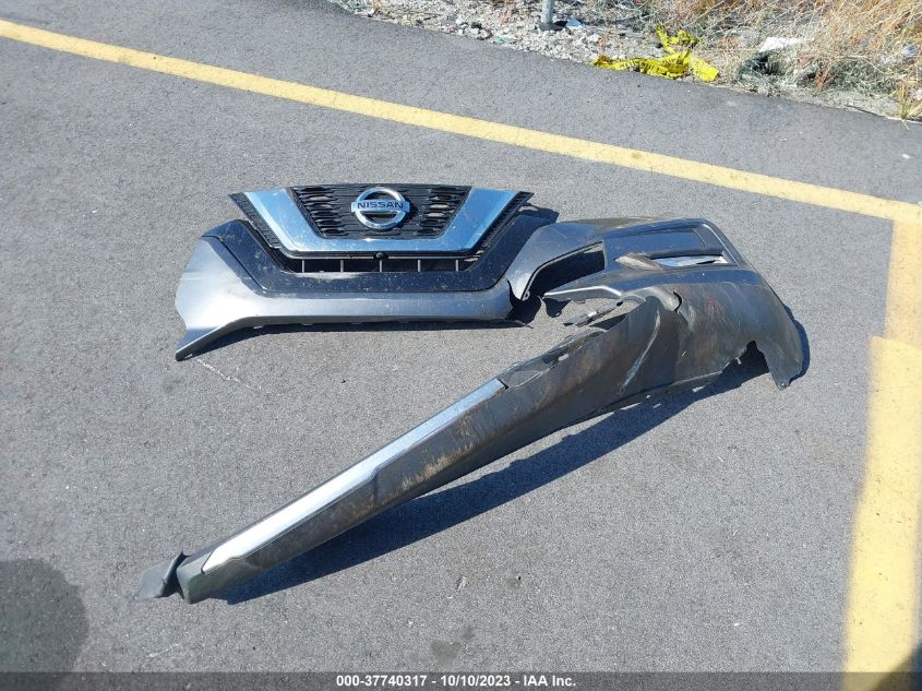 2017 NISSAN ROGUE SV - KNMAT2MT7HP557423