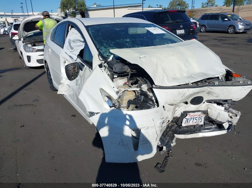 2015 TOYOTA PRIUS FOUR - JTDKN3DU8F1941854