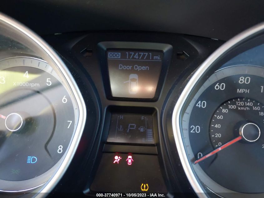 2013 HYUNDAI ELANTRA GT - KMHD35LEXDU086599