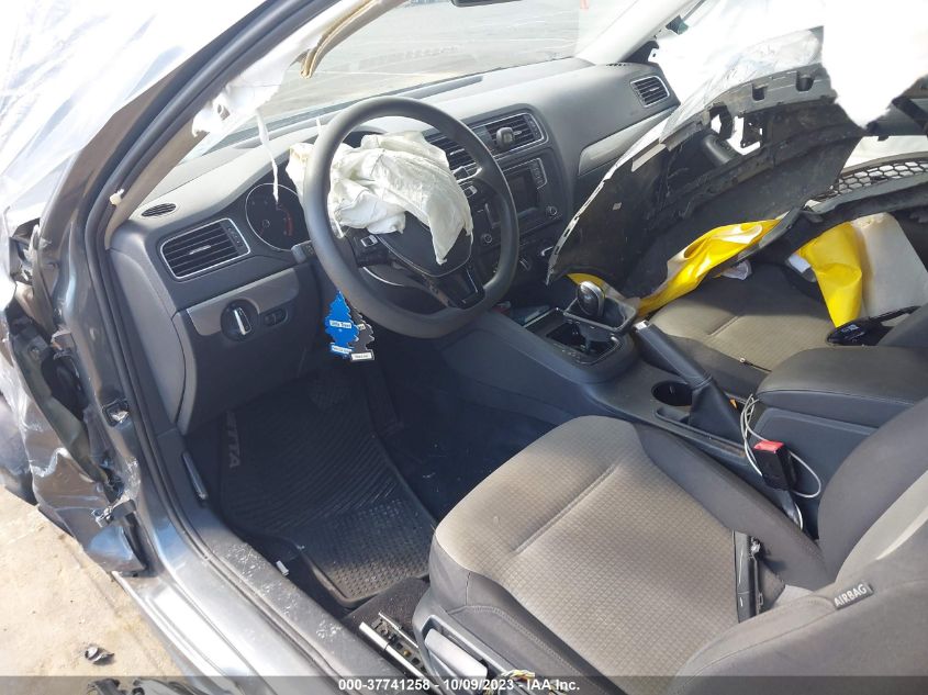 2017 VOLKSWAGEN JETTA 1.4T S - 3VW2B7AJ2HM372156