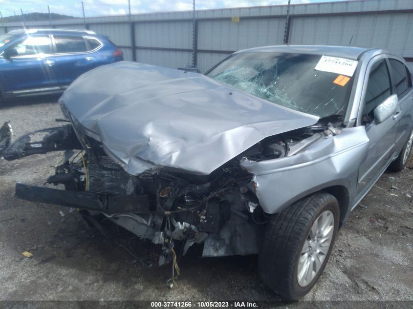 2013 CHRYSLER 200 LX - 1C3CCBAB5DN589866