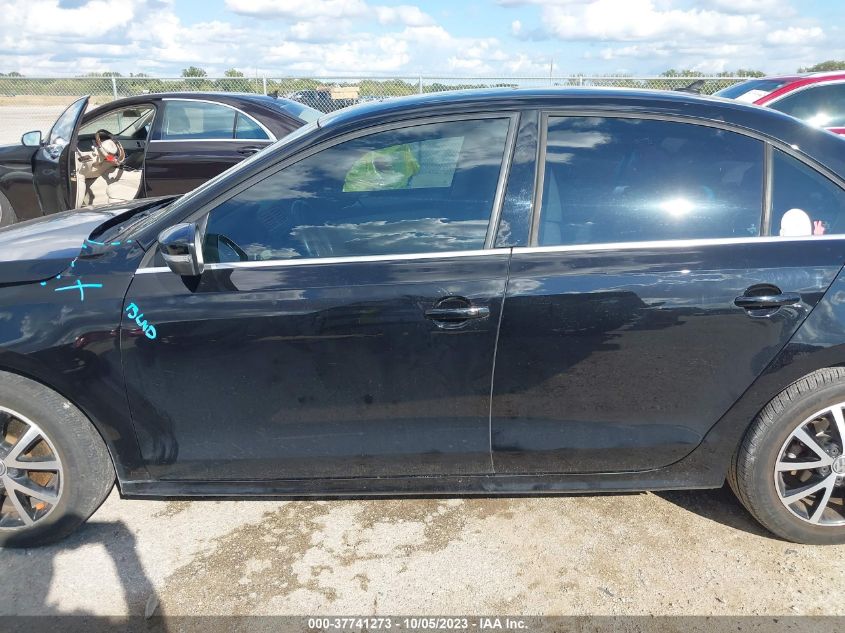 2017 VOLKSWAGEN JETTA 1.4T SE - 3VWDB7AJ6HM375926