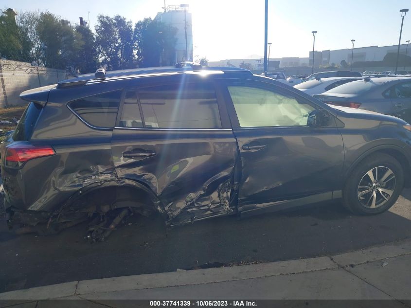 2016 TOYOTA RAV4 XLE - JTMWFREV7GJ090138