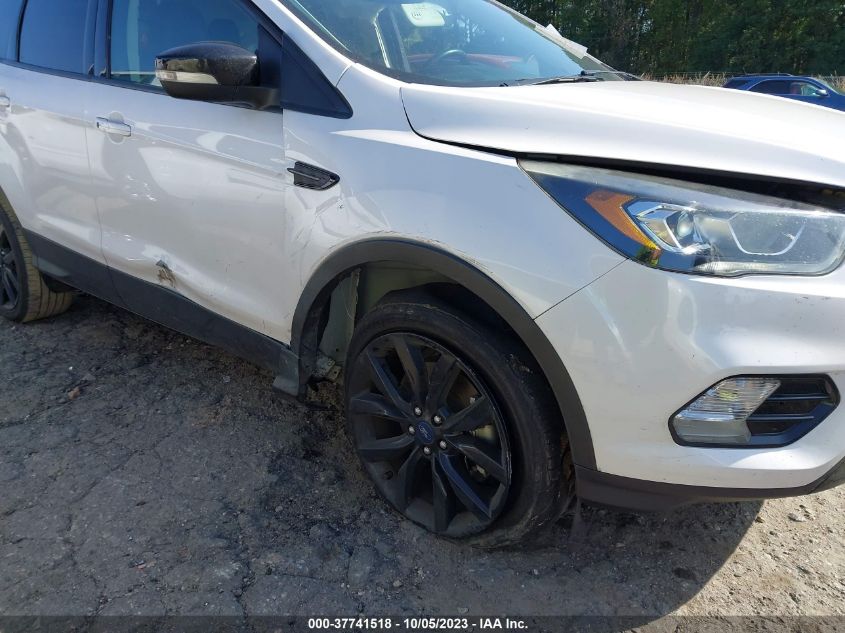 2017 FORD ESCAPE TITANIUM - 1FMCU9J99HUC71271