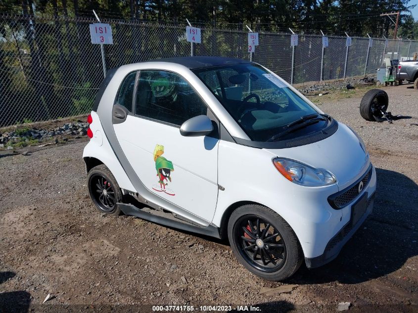 2013 SMART FORTWO PURE/PASSION - WMEEJ3BA2DK656383