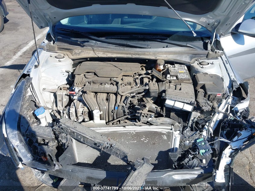 VIN 5NPLM4AG9NH063368 2022 HYUNDAI ELANTRA SEL