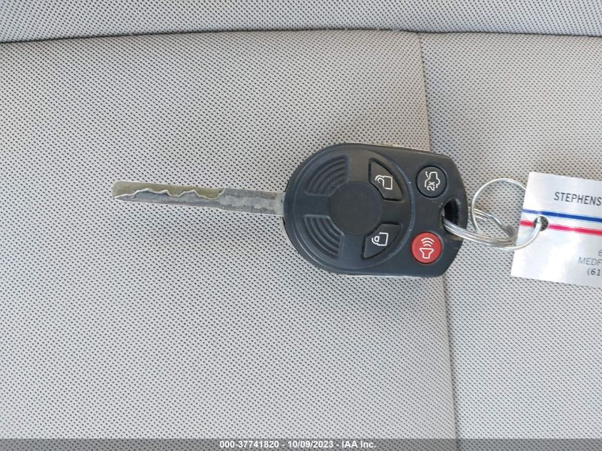 2013 FORD C-MAX HYBRID SE - 1FADP5AU6DL537574