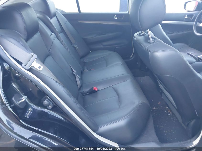 2015 INFINITI Q40 JN1CV6AR6FM520089