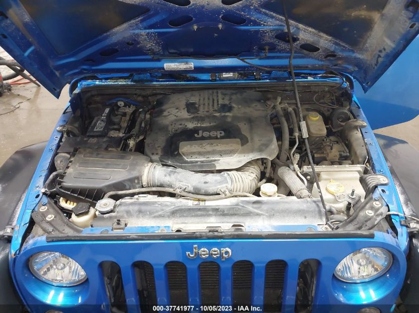 2015 JEEP WRANGLER UNLIMITED SPORT - 1C4BJWDG4FL766367