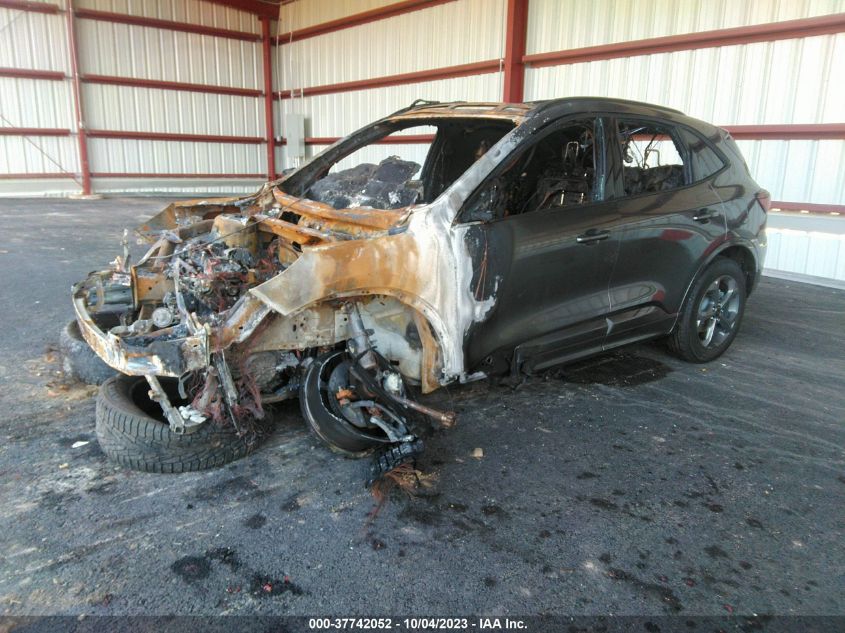2023 FORD ESCAPE ST-LINE - 1FMCU9MNXPUB00231