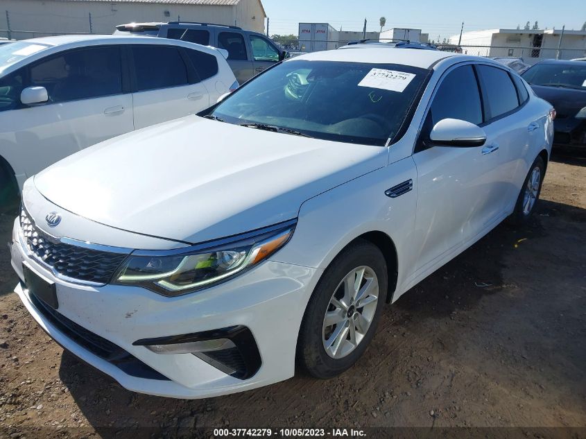 5XXGT4L3XKG281518 Kia Optima LX 2