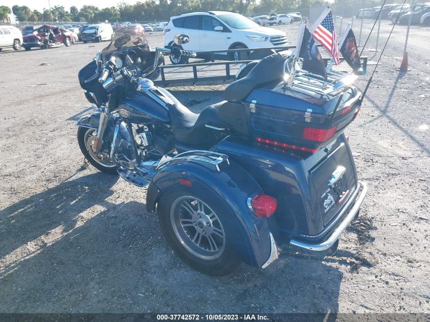 2009 HARLEY-DAVIDSON FLHTCUTG 1HD1MAM189Y852479