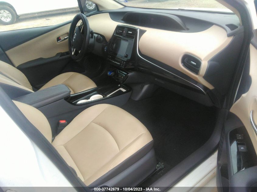 2016 TOYOTA PRIUS FOUR - JTDKARFU1G3510242