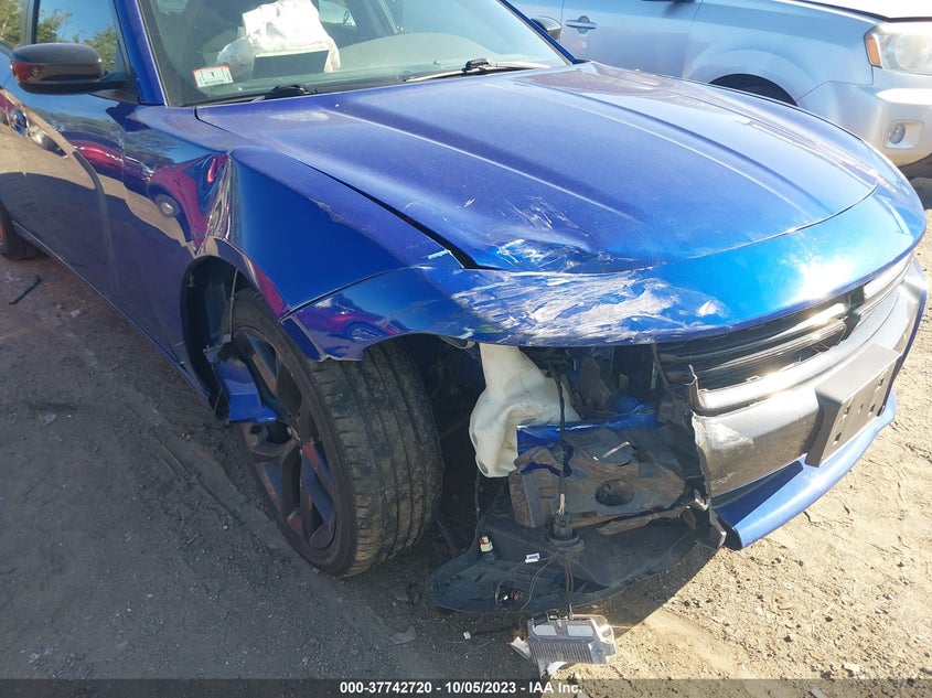 VIN 2C3CDXBG8KH710383 2019 DODGE CHARGER SXT
