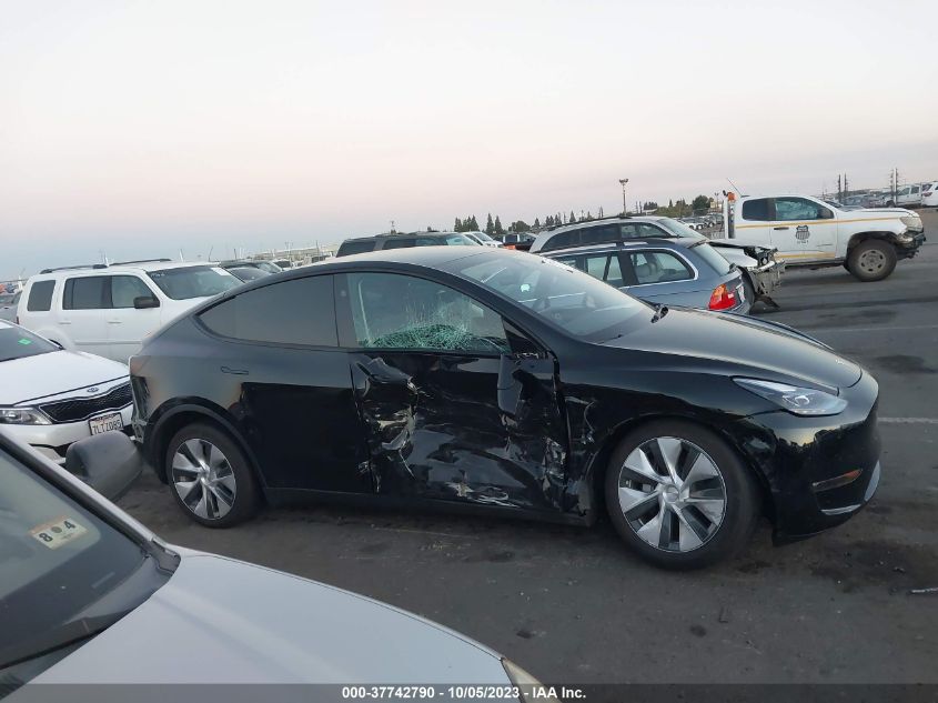 2023 TESLA MODEL Y - 7SAYGDEEXPF828713
