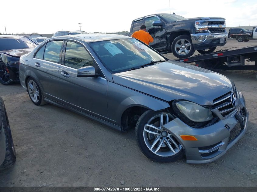 2014 MERCEDES-BENZ C-CLASS C 250 - WDDGF4HB0EA952059