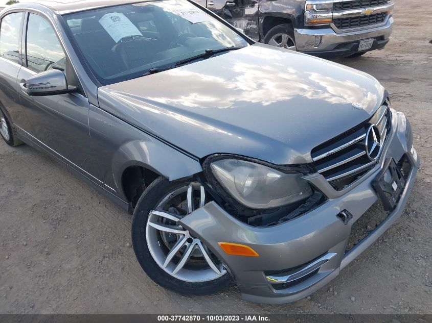 2014 MERCEDES-BENZ C-CLASS C 250 - WDDGF4HB0EA952059