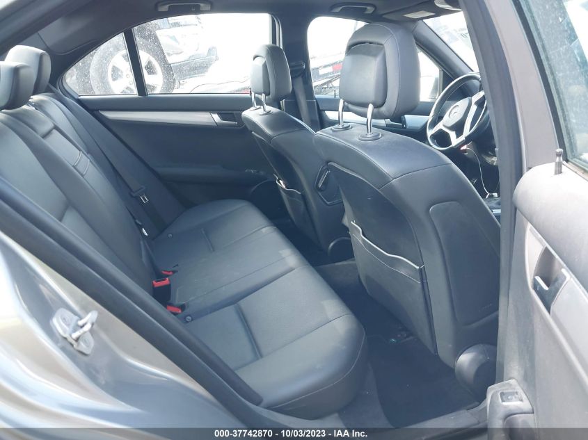 2014 MERCEDES-BENZ C-CLASS C 250 - WDDGF4HB0EA952059