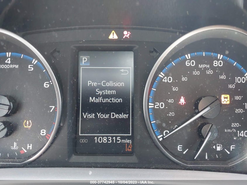 VIN JTMWFREV7HJ710889 2017 TOYOTA RAV4 XLE
