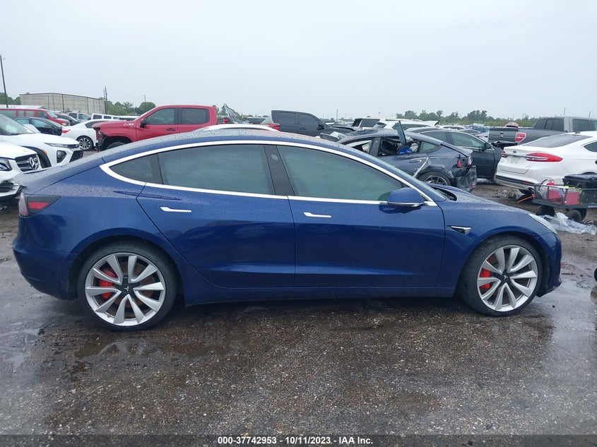 VIN 5YJ3E1EB7JF074193 2018 TESLA MODEL 3