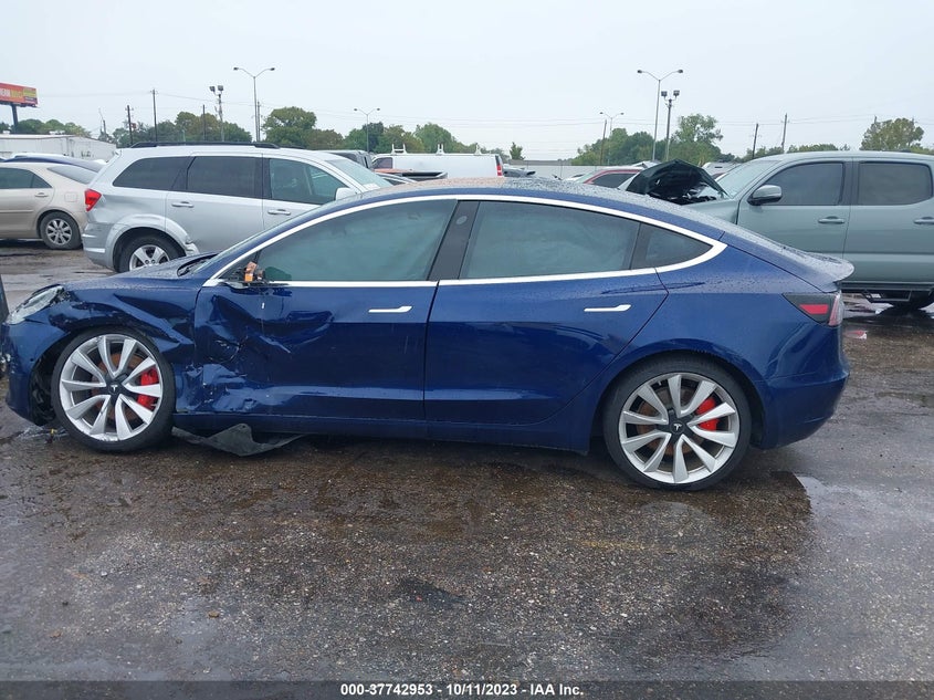 VIN 5YJ3E1EB7JF074193 2018 TESLA MODEL 3